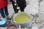 pendant que Chantal prépare la soupe pendant que Chantal prépare la soupe